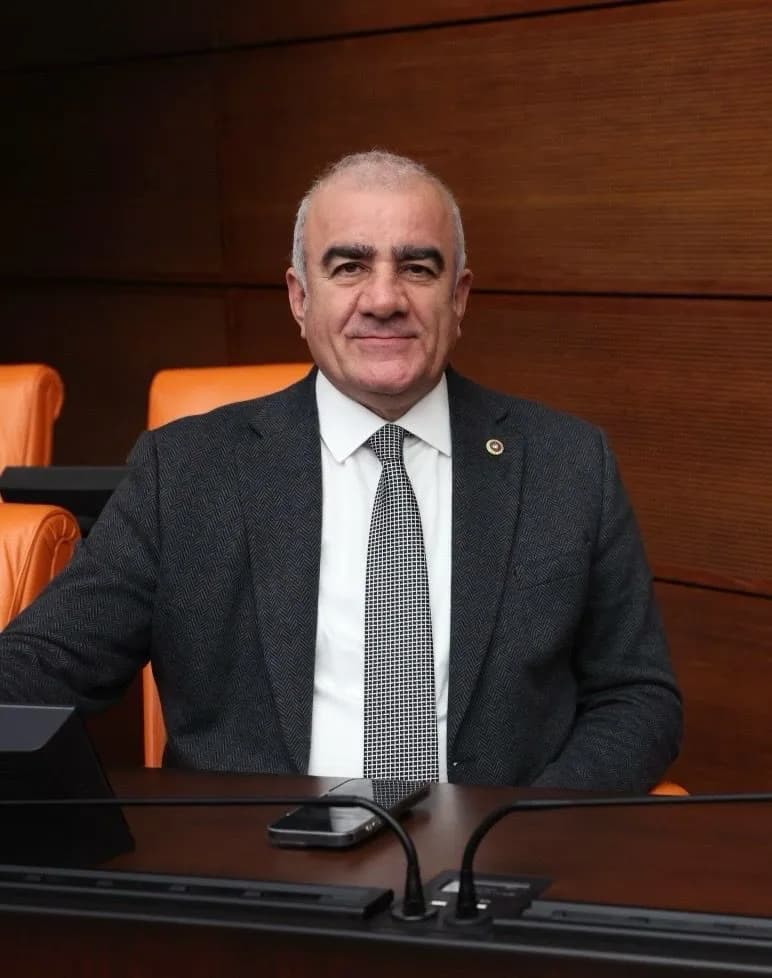 Milletin Gücü, Çocuğun Gülüşünde Saklıdır