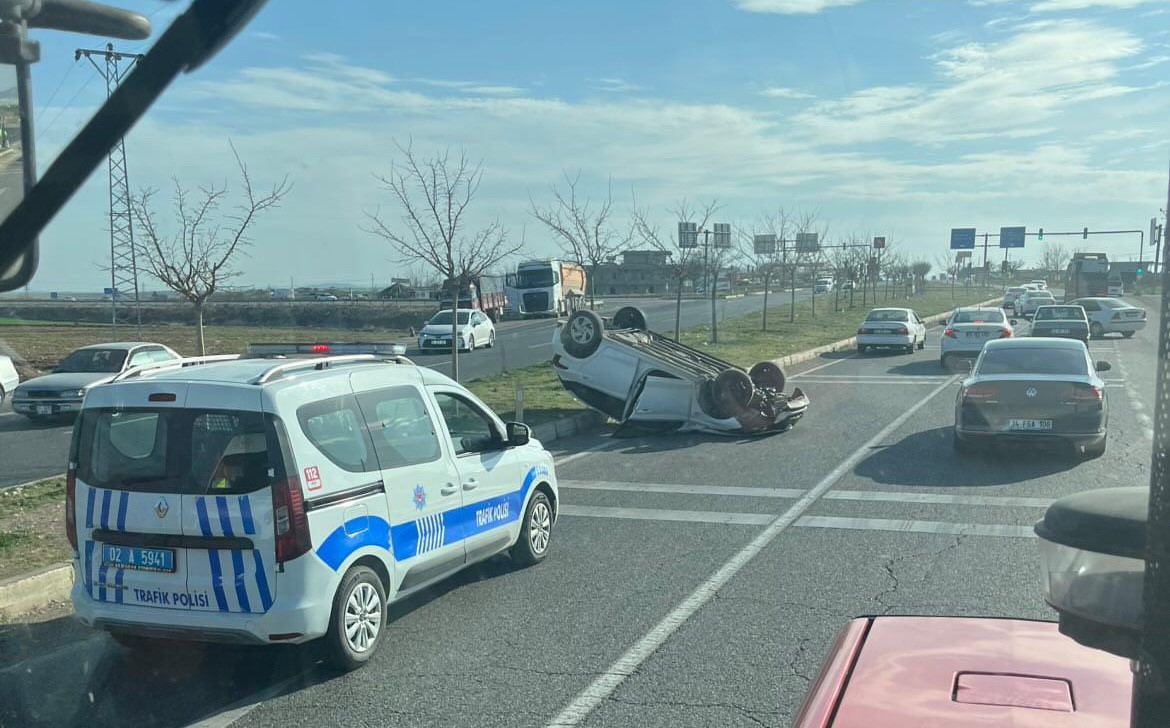 Adıyaman’da otomobil takla attı: 1 yaralı